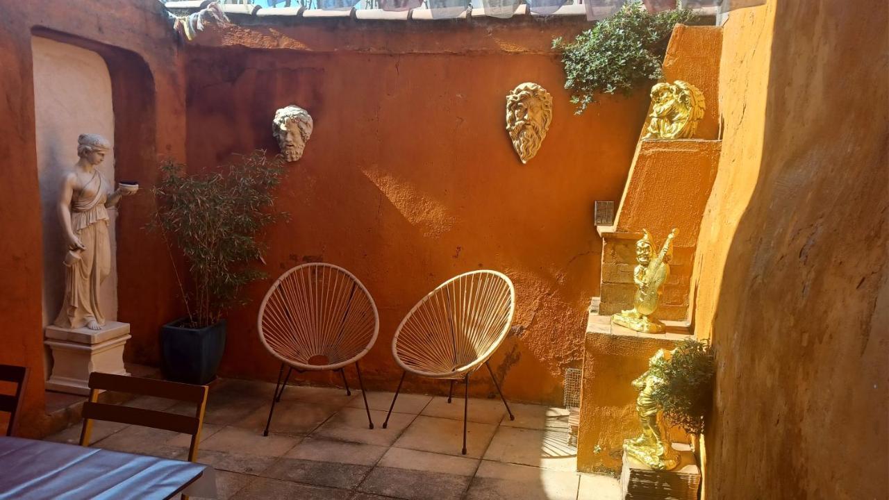 Maison De Charme Avec Cour, Proche Rue Des Teinturiers Avignon Eksteriør bilde